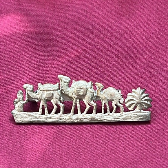 Vintage Silver Camel Caravan Brooch - Picture 11 of 16